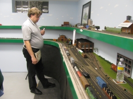 Shane Lambert Works the PW Side at Bartlett Yard