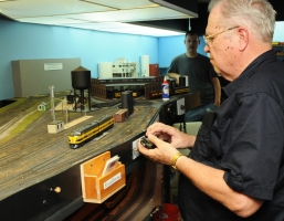 nick-at-anderson-roundhouse